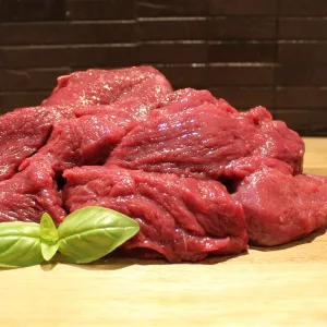 Kangaroo Hand Sliced Chunks